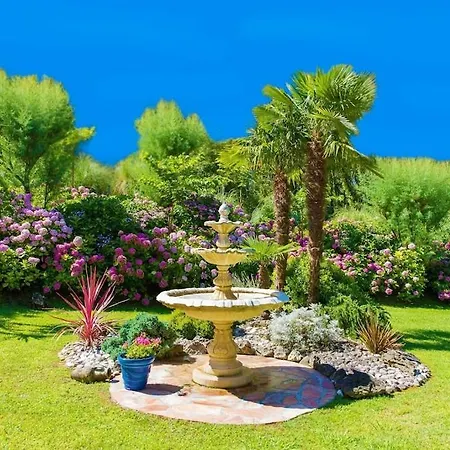 Oasis Biarritz Villa *